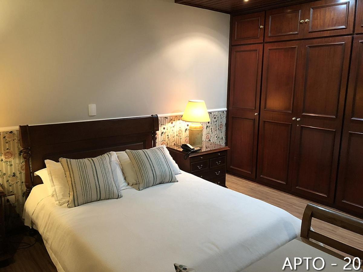 Center Suico Flats 公寓式飯店 Campos do Jordão